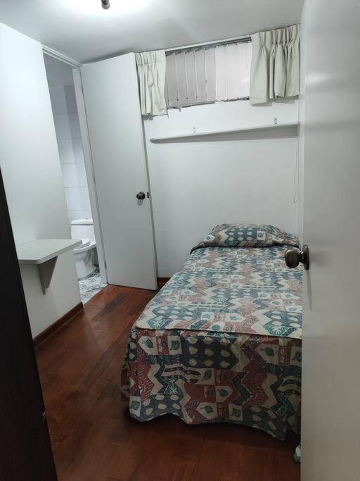 Departamento Jacuzzi Miraflores Лима Экстерьер фото