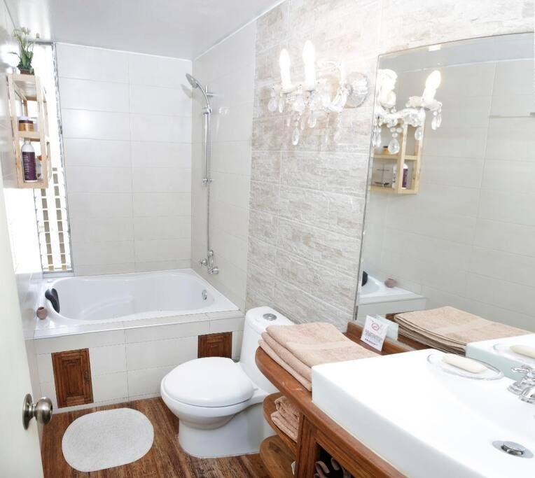 Departamento Jacuzzi Miraflores Лима Экстерьер фото